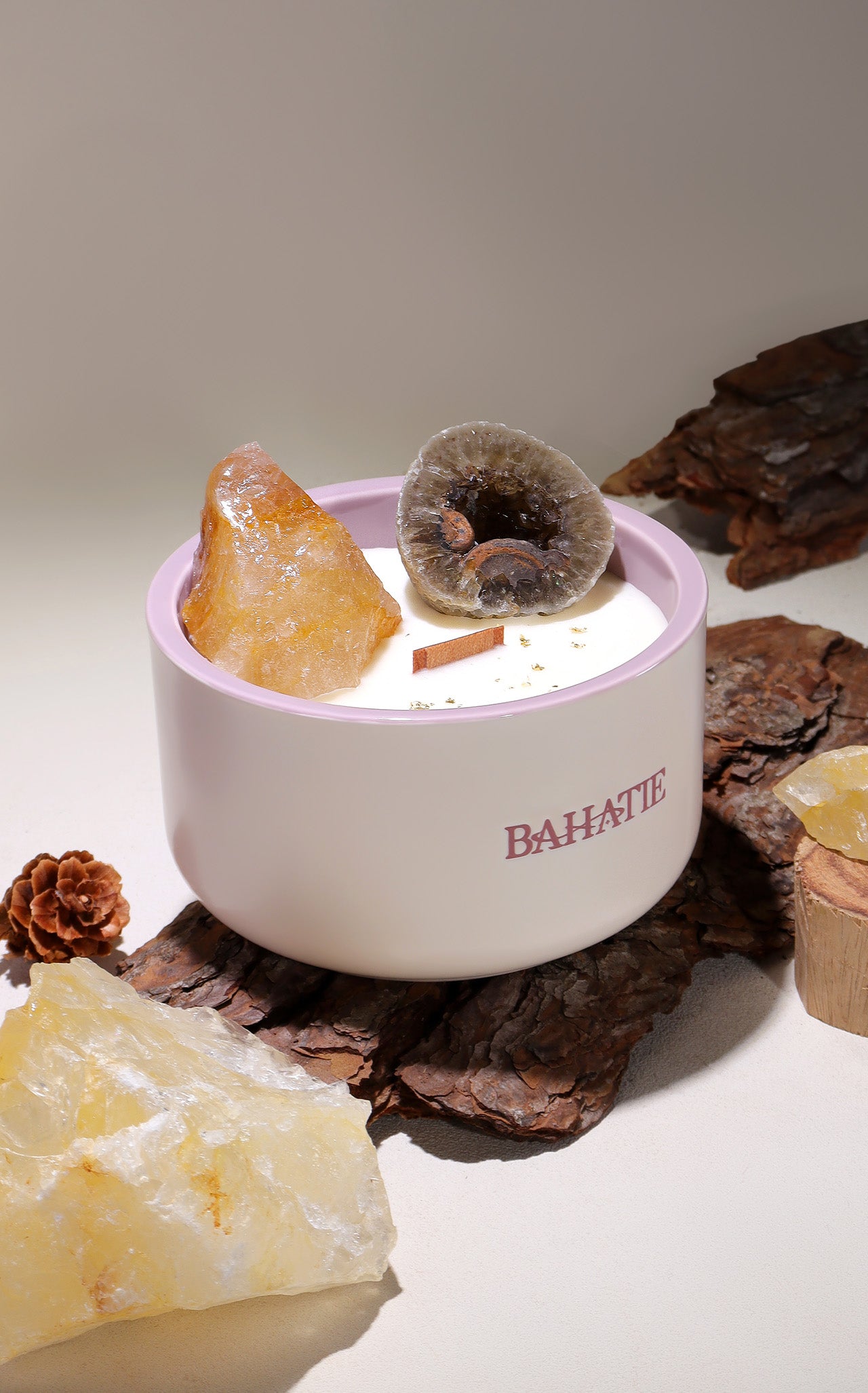 Möbius Gateway · Solar Plexus Chakra Energy Stone Candle