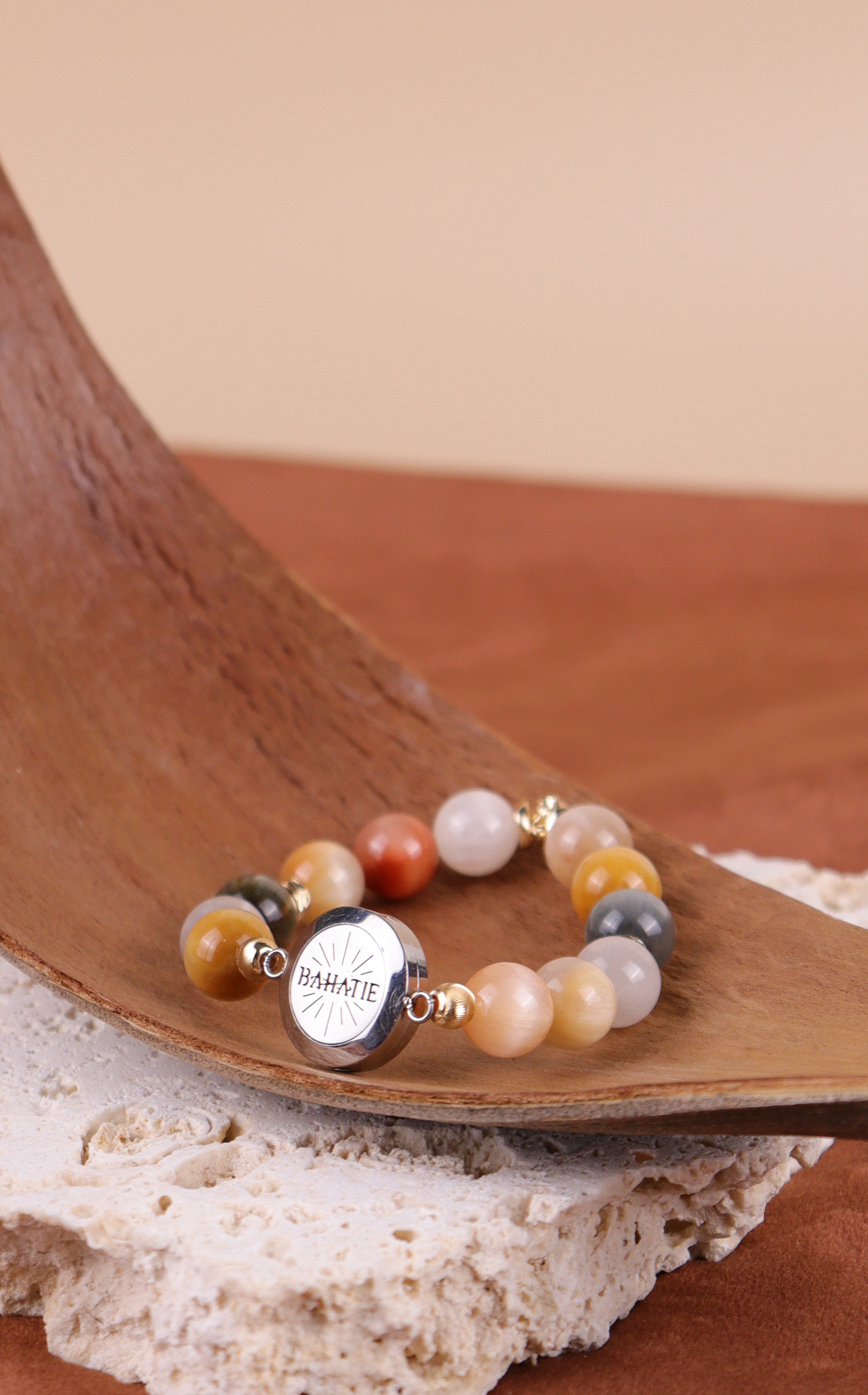 Silkroad Dream Rabbit Hair Quartz Crystal Aromatherapy Bracelet