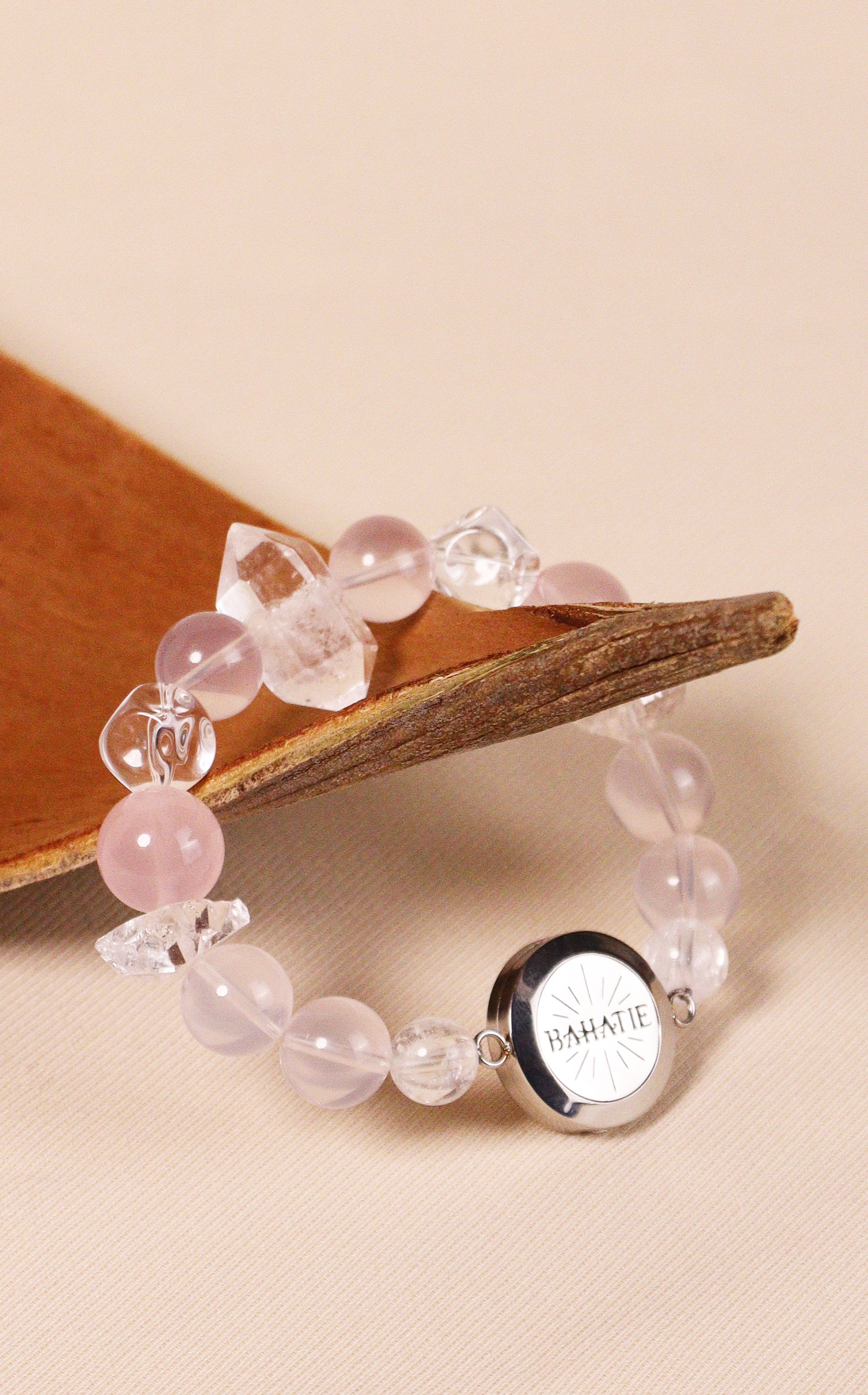 Love Rules Rose Quartz Crystal Aromatherapy Bracelet
