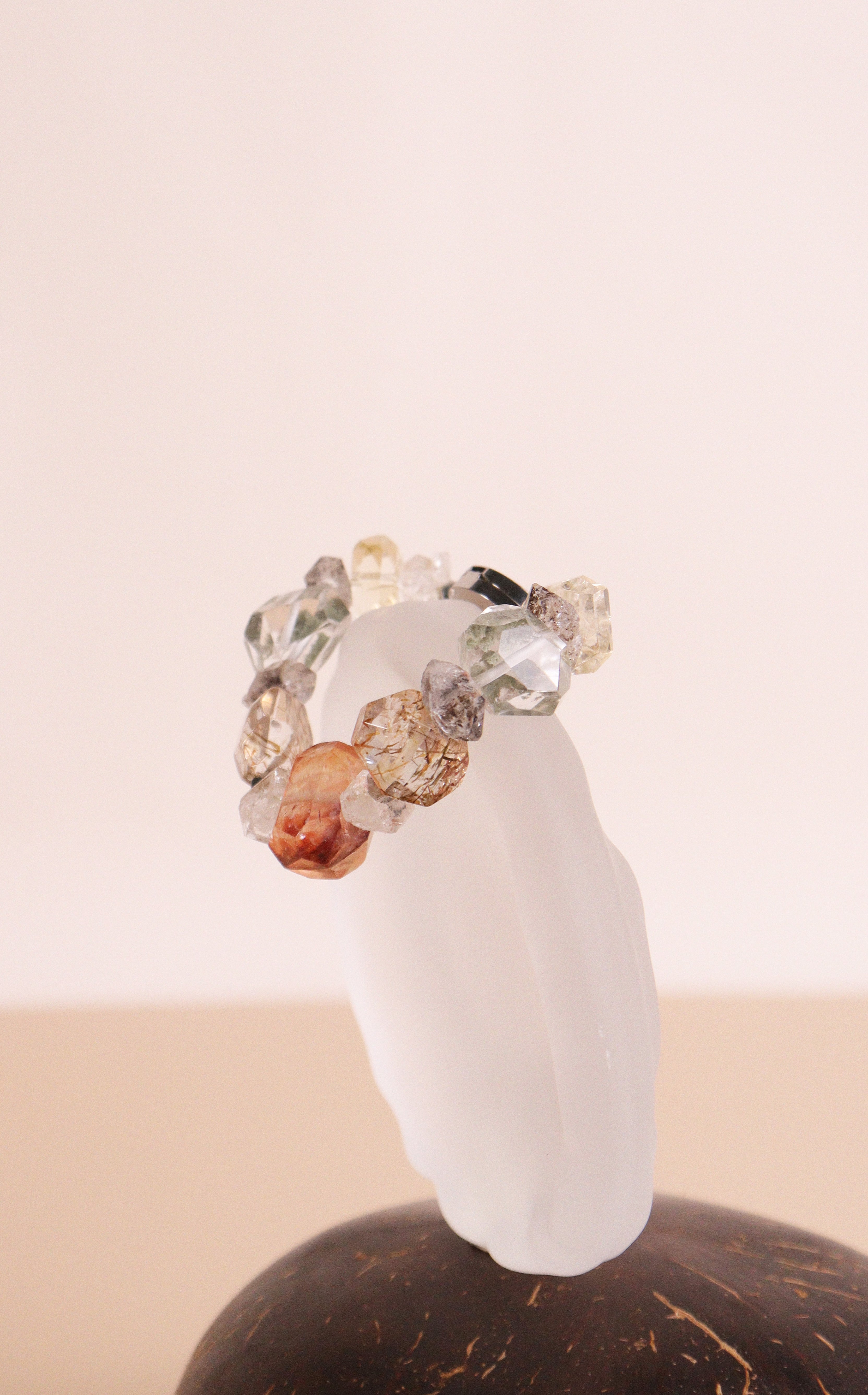 Wrist of Creation Red Epidote Quartz Crystal Aromatherapy Bracelet