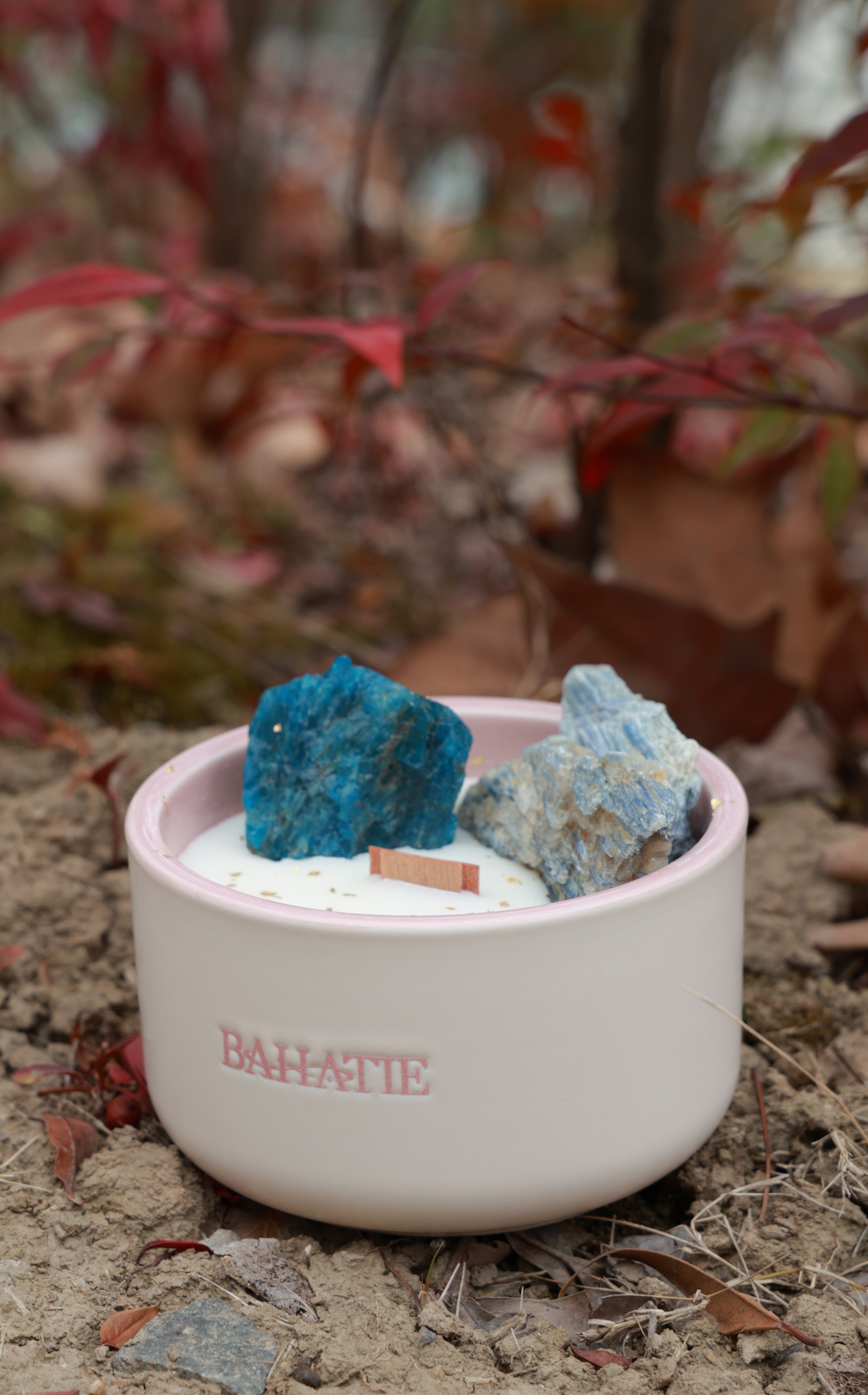 City Echo · Throat Chakra Crystal Candle