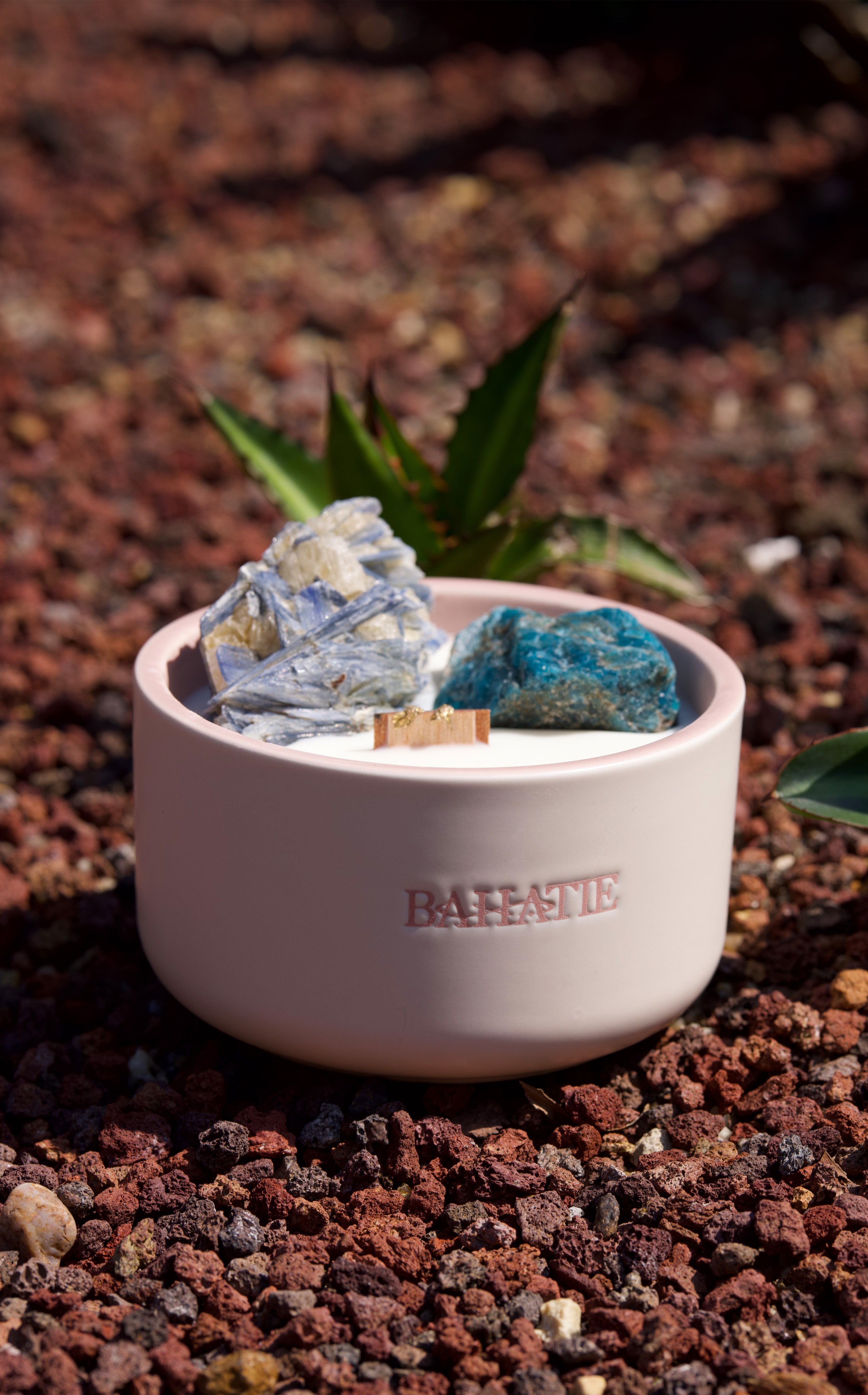 City Echo · Throat Chakra Crystal Candle